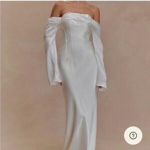 Meshki Giselle off the shoulder dress NWT